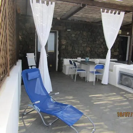 Dammusi Della Perla A Scauri Apartment